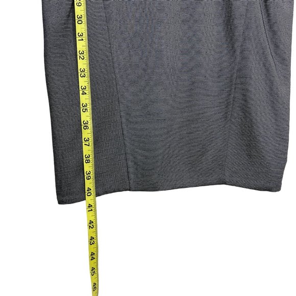 Athleta Westwood Dress Womens Size M Micro Striped Gray Black Ruched Blouson - Picture 9 of 9